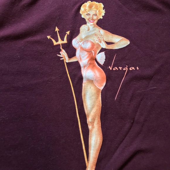 Vargas Girl tank top XL EUC - Picture 2 of 4